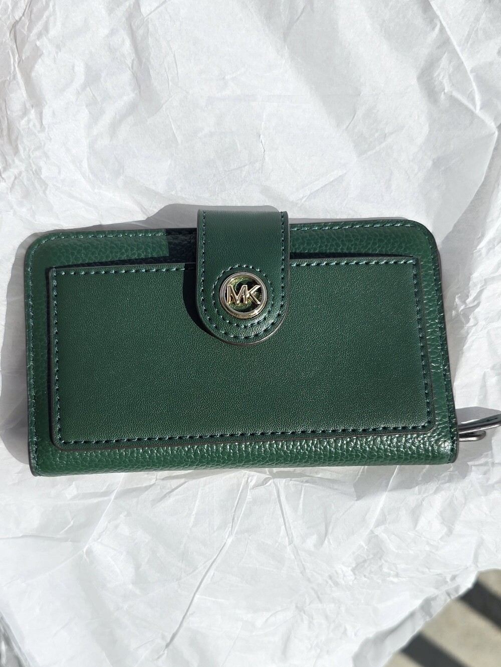 Micheal Kors Small Green Wallet